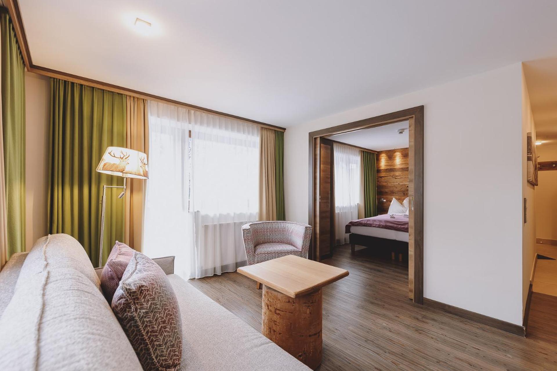 Hotel Die Sonne Saalbach-Hinterglemm Exterior photo